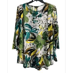 Fashion Caribe Artsy Green Black Tunic Top 3/4 sleeves size Medium.
